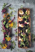 Beetroot tart with goat's cheese and figs