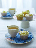 Vanille-Sauerrahm-Cupcakes zum Tee