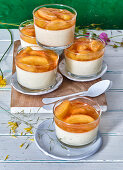 Yoghurt panna cotta with vanilla peaches