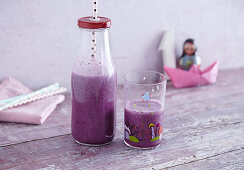 Blueberry smoothie with parsnips