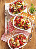 Gnocchi mit Auberginen, Tomaten und Mozzarella