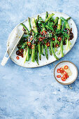 Stir-fried asparagus with sticky chinese sauce