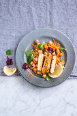 Quinoa salad with chickpeas and tempeh