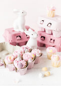 Mini Easter cupcakes