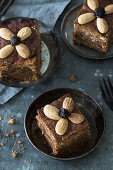 Honey cake with almonds and dried fruit