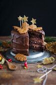 Vegan chocolate gingerbread layer cake