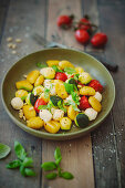 Gnocchi with vegetables and bocconcini