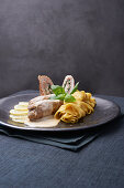 Veal sirloin with lemon and tagliatelle