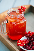 Red currant beverage