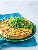 Pear, brie and thyme quiche