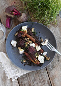 Beluga lentil salad with beetroot and goat's cheese