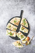 Flammkuchen with apple and goat's cheese
