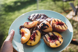 Grilled peaches with beef loin