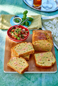 Spicy cake with salmon, courgette and Parmesan with tomato tartare