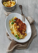 Minutenschnitzel mit Birnenstampf