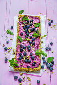 Blueberry pistachio cake (no bake cake)
