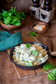 Farfalle with creamy chicken and spinach sauce