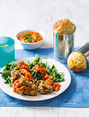 Crispy chicken livers with spinach and corn bread