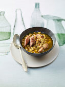 Platterbsensuppe mit Maronen und Salsiccia