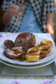 Lammrollbraten mit Popovers