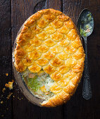 Mushy pea fish pie