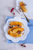 Ananas mit Schalotten und Orange aus dem Ofen