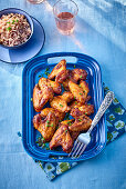 Glazed chicken wings with rice