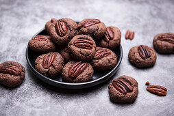 Vegan chocolate and pecan nut biscuits