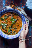 Lentil curry with basil