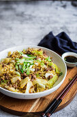 Salted noodles with minced pork