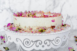 Yoghurt cake with edible rose petals