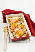 Salmon and fennel gratin with oranges