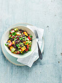 Guacamole and mango salad with black beans