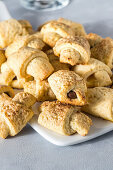 Cinnamon rugelachs with chocolate hazelnut filling