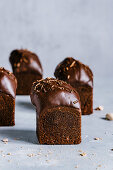 Dark chocolate square muffins