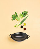 Zutaten für grünen Gemüse-Wok