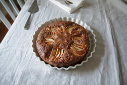 Sunken apple cake