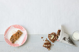 Chocolate spicy muesli bar and two chocolates flapjacks