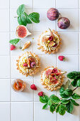 Fig and raspberry tartletts