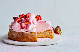 Strawberry cake