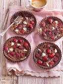 Cherry tartlets with chocolate