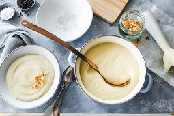 Cauliflower soup with roasted peanuts