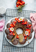 Poppyseed cake with strawberries