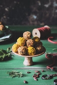 Energy balls made with carrot, cinnamon, and almonds