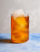 Peach iced tea (sugar-free)