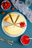 American Cheesecake gebacken mit Mandelmehl, Erythrit und Frischkäse