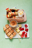 Cheese sandwich skewers with fruit curd 'To Go’