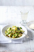 Rigatoni with broccoli pesto