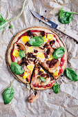 Vegane Quinoa-Hirse-Pizza