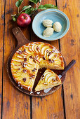Apple and carrot cake with pecan nuts